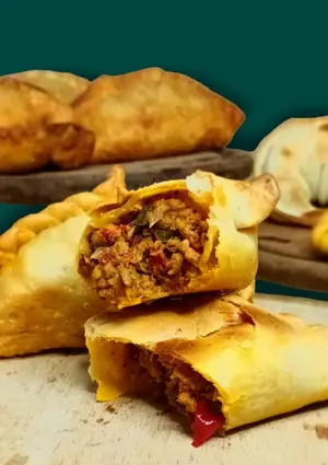Empanada de carne picante