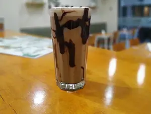 Frapuccino de café y chocolate