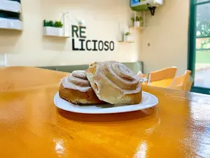 Roll De Canela