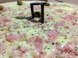 Muzzarella y jamón