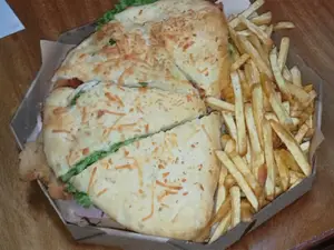 Sandwich Comen 2 Comparten 4