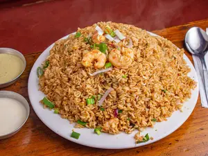 Chaufa de langostinos para 2