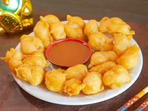 Buñuelo de camarón s/agridulce