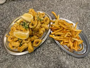 Rabas Con Fritas/ P Compartir