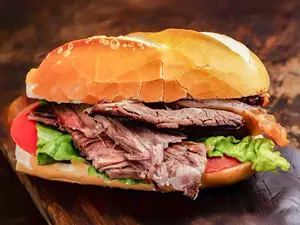 Sándw de bife simple