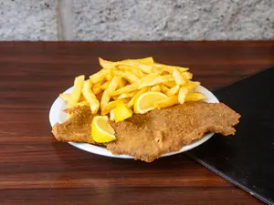 Milanesa Sola Con Guarnicion