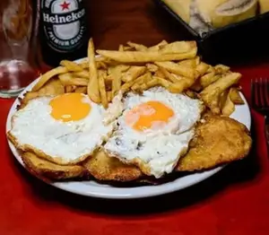 Suprema a caballo con guarni
