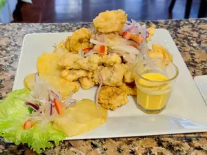 Chicharrón de pescado