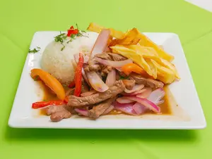 Lomo saltado mixto