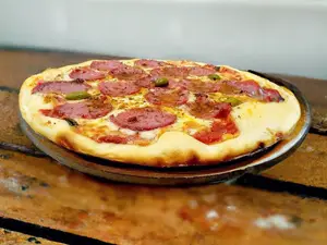 Pizza calabresa