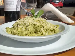 Tallarines Al Pesto