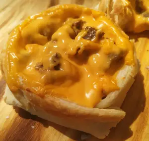 Canastita de burger y chedar