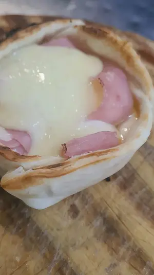 Canastita de jamon y queso