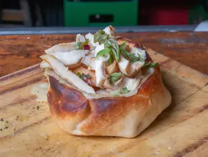 Canastita de pollo al verdeo