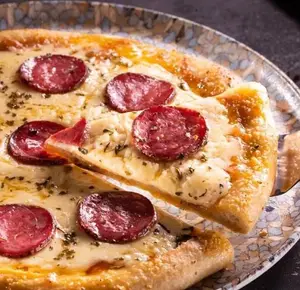 Pizza calabresa