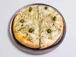 Pizza fugazza. Sin muzzarella