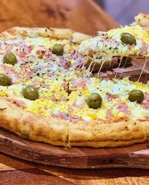 Pizza napolitana primavera