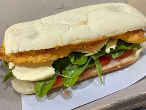 Sandwich milanesa de pollo