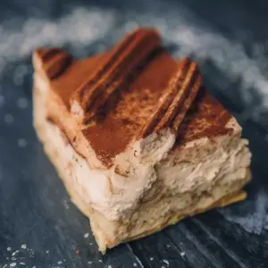 Porción Tiramisú