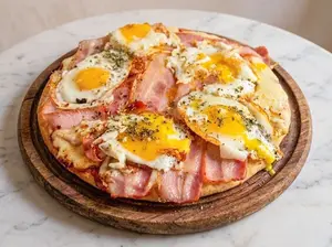 Panceta y huevos fritos