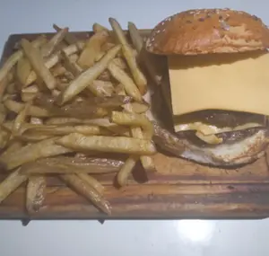 Hamburguesa 0 Doble Con Papas