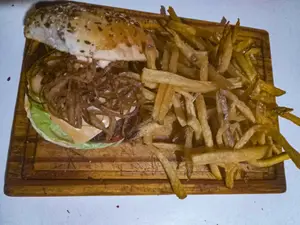 Hamburguesa 3 Simple Con Papas