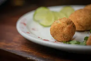 Bolinha de carne  (1 unidad )