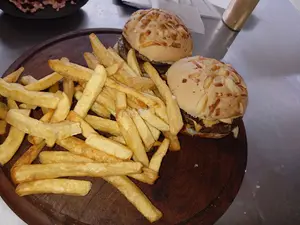Doble Cheddar Bacon