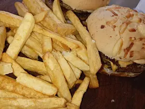 Doble napolitana casera+ papas
