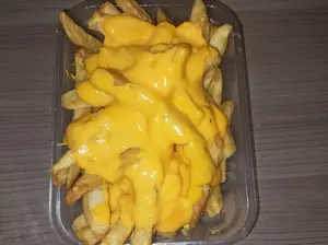 Papas Fritas C/ Cheddar Porcion Chica
