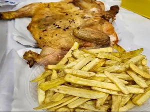 Pollo entero al horno c/ guarn