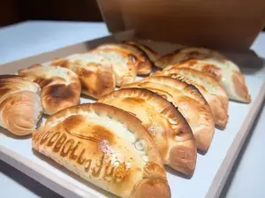 12 empanadas 4car4jq4po