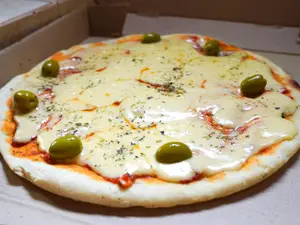 Pizza Muzzarella