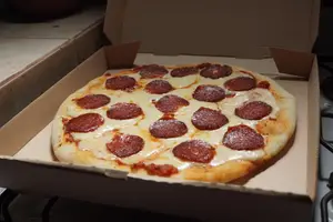 Pizza Pepperoni