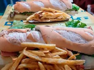 Sándwich Súper Truper