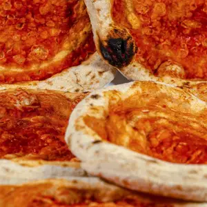 Prepizza con tomate