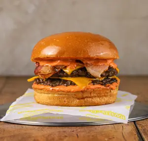 Hamburguesa lobo + papas