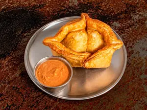 Empanada de cebolla y queso