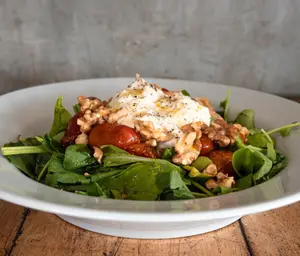 Ensalada Stracciatella