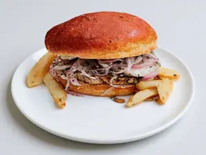 Hamburguesa vegana fugazzeta