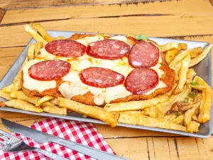 Milanesa calabresa + papas