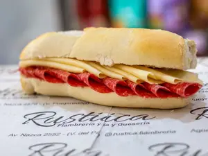 Cantimpalo y queso