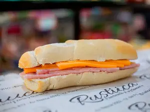 Panceta y cheddar