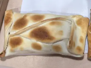 EMPANADA DE CANTIMPALO