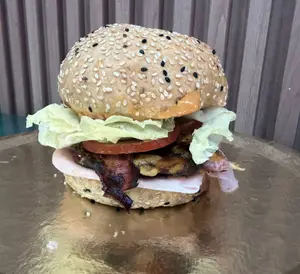 Hamburguesa explosiva