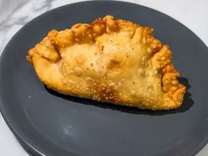 Empanada arg de pollo