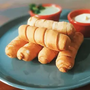 Tequeños 6 uni. + salsa regalo