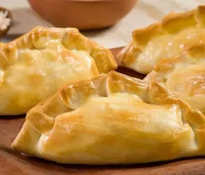 Empanada De Pollo