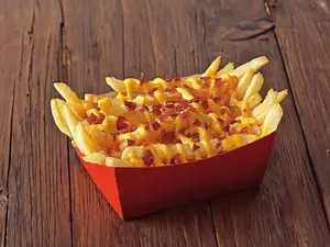 Papas Con Cheddar & Bacon