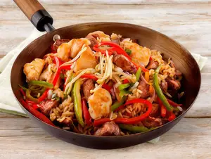 Wok oriental mixto